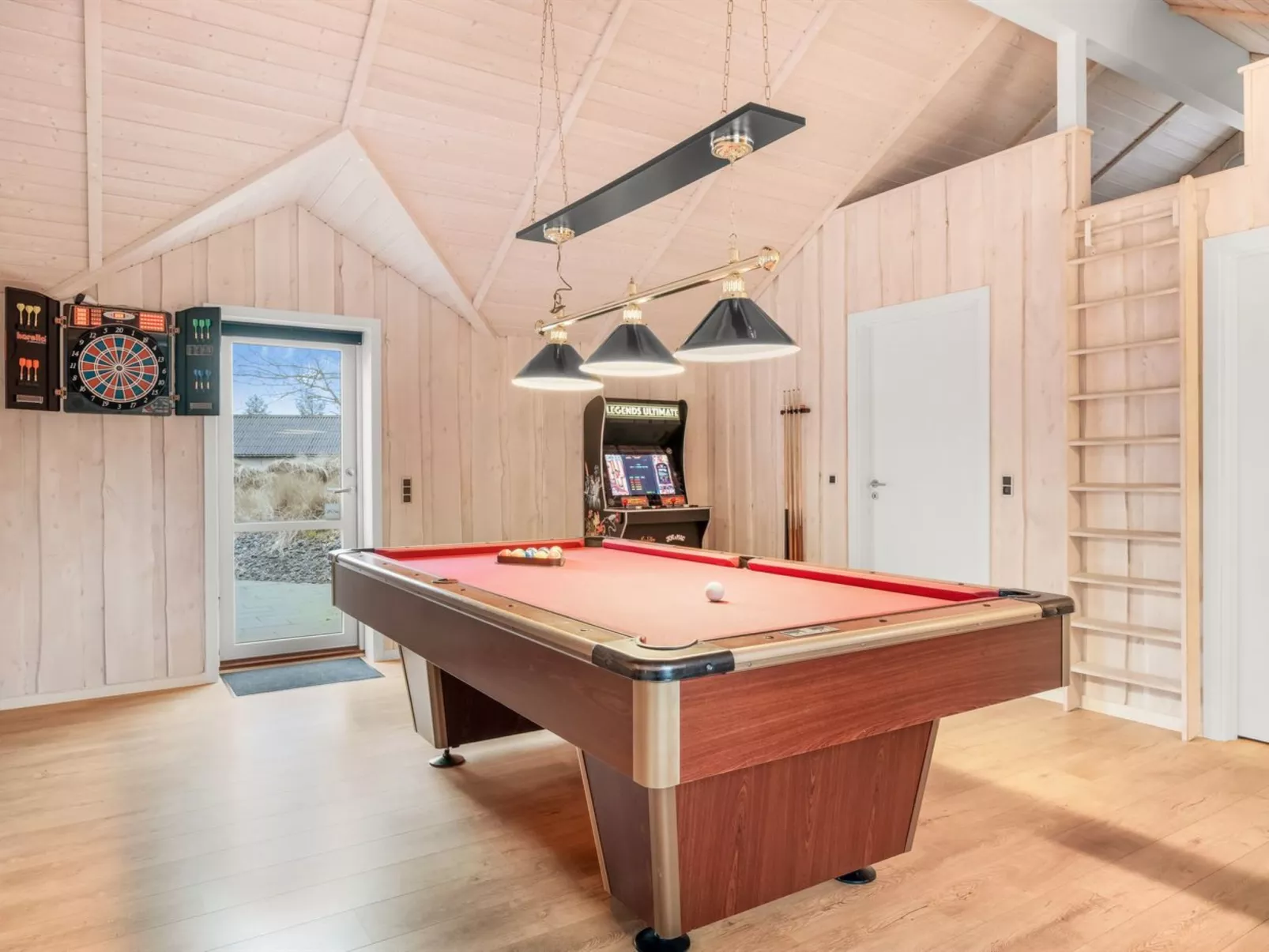 "Jeldrik" - 1.5km from the sea-Dedans