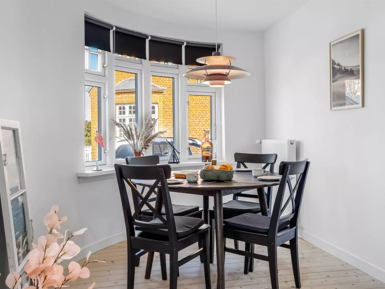 "Yorick" - 300m from the sea-Dedans