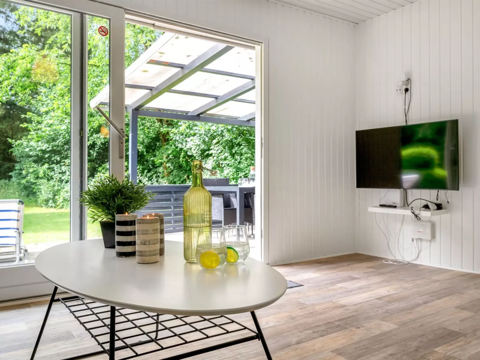 "Tancred" - 30km from the sea-Dedans