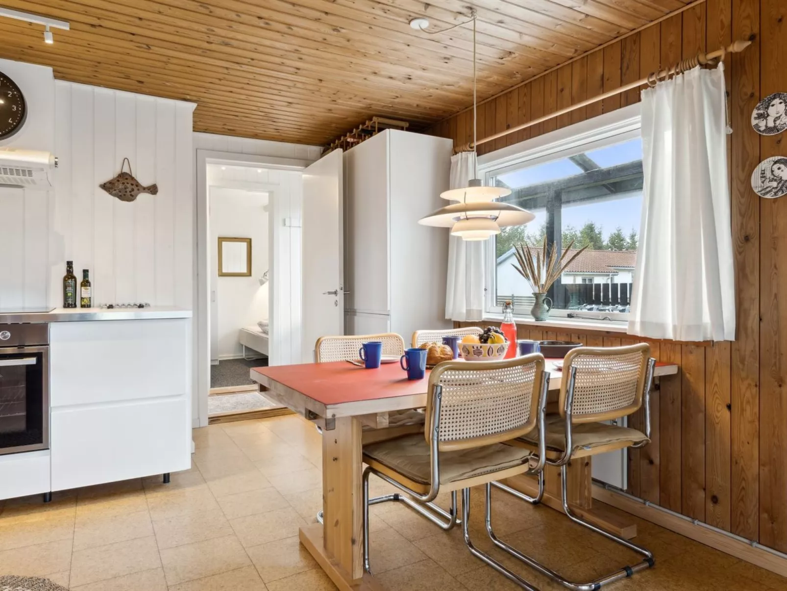 "Jukka" - 2km from the sea-Inside