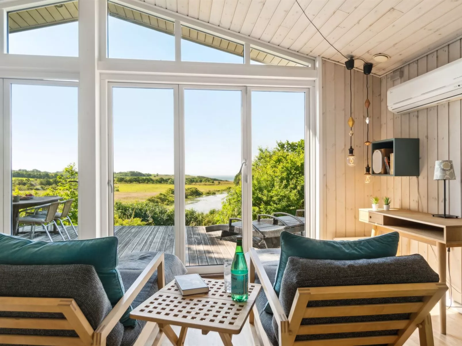 "Stygg" - 400m from the sea-Outside