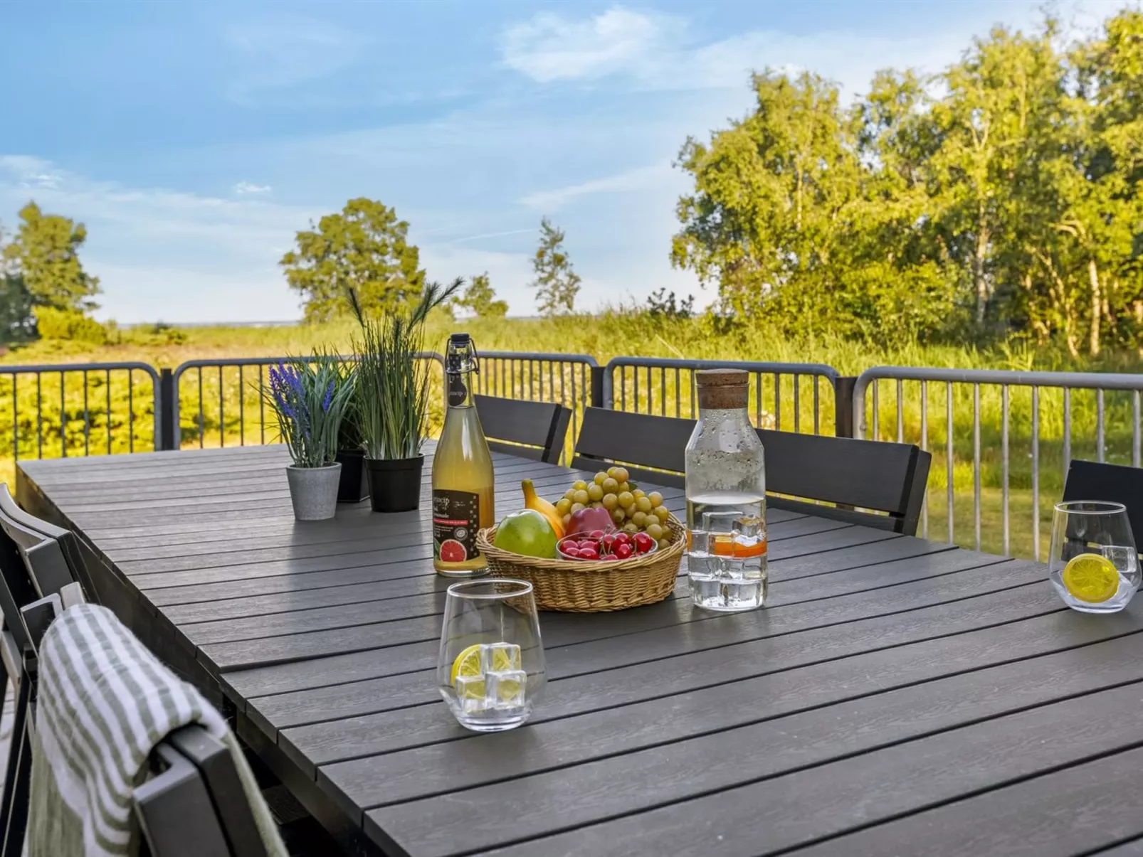 "Thorbiorn" -  from the sea-Draußen