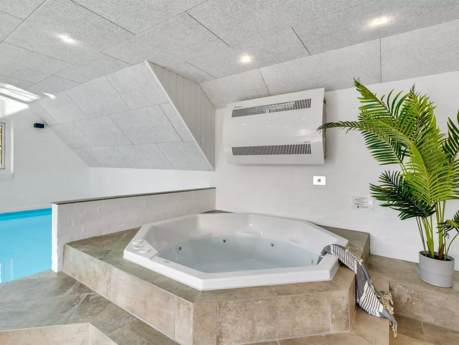 "Alwina" - 2.5km from the sea-Dedans