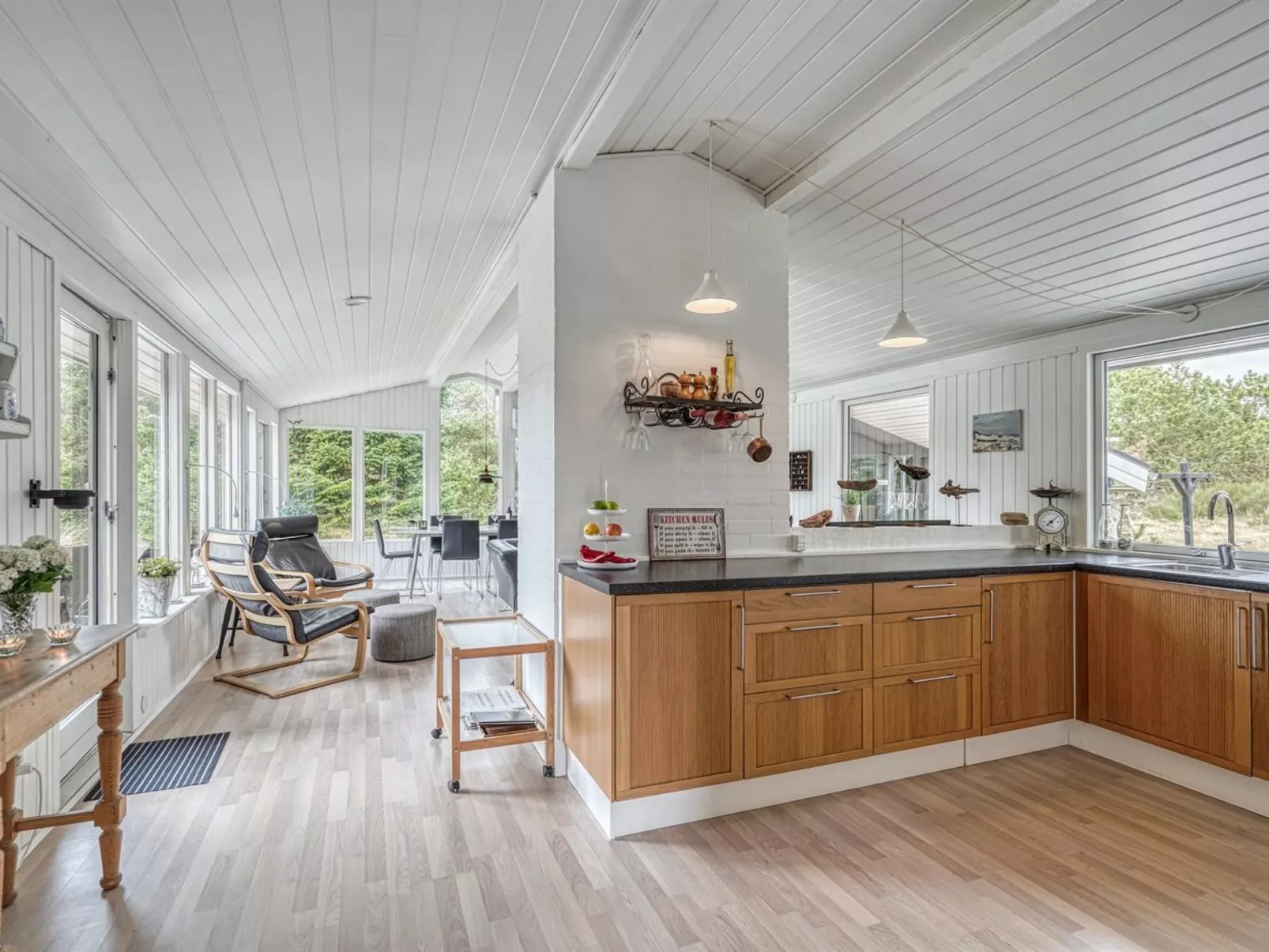 "Taneli" - 2.2km from the sea-Inside