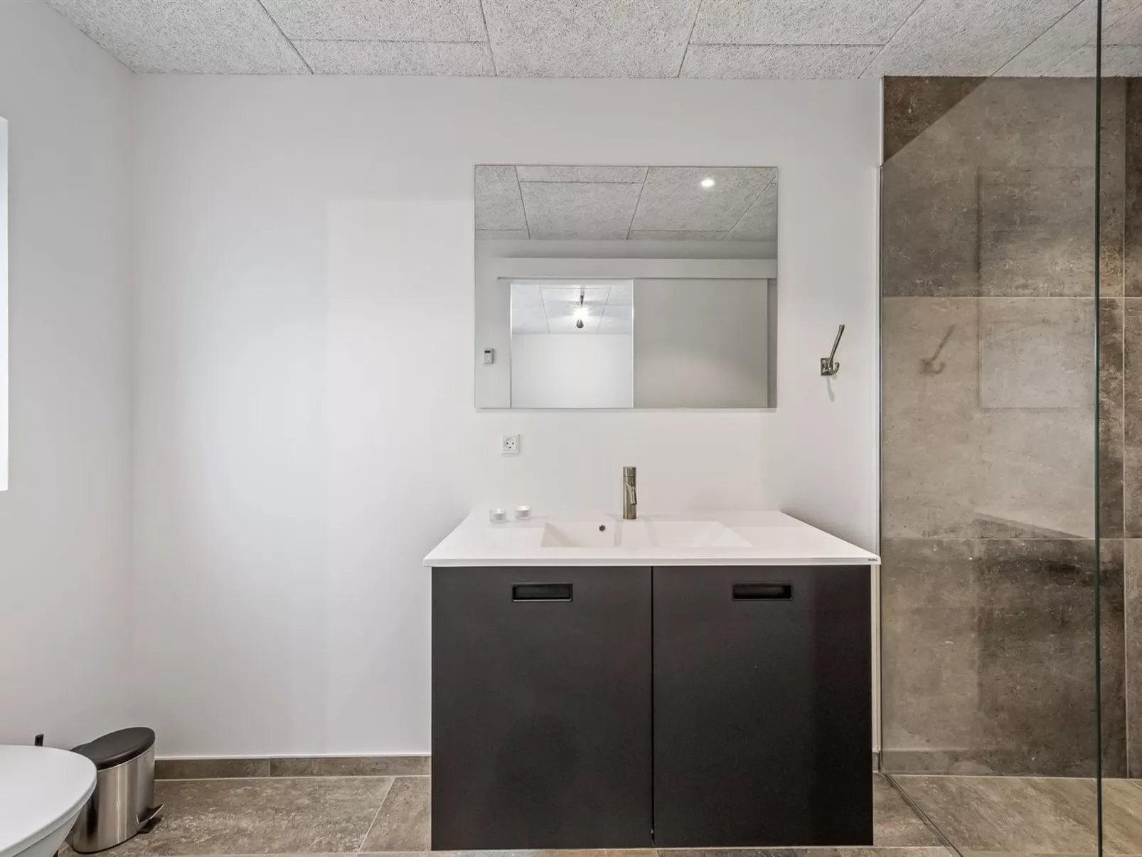 "Chenoa" - 350m from the sea-Dedans