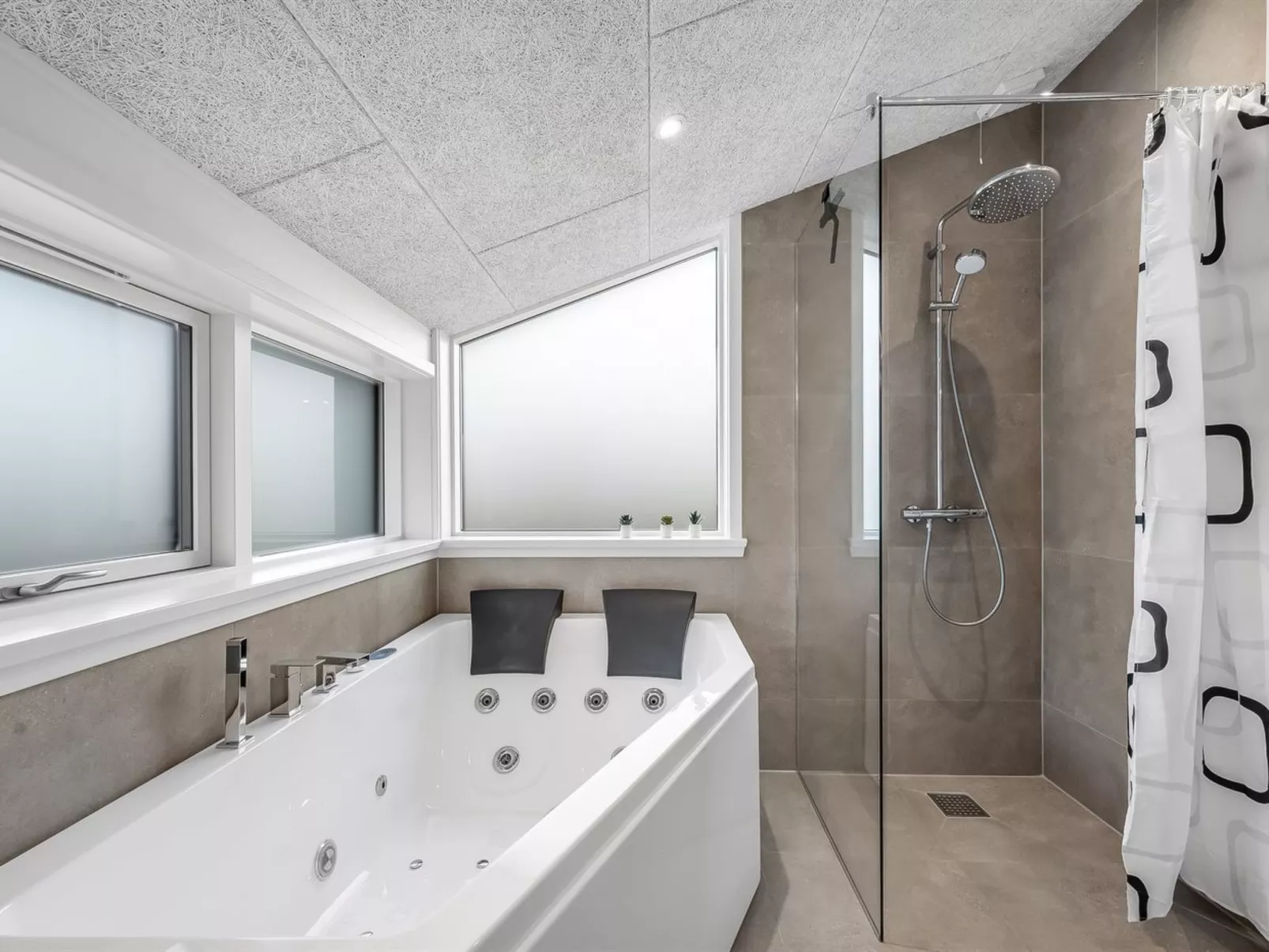 "Elisenda" - 625m from the sea-Drinnen