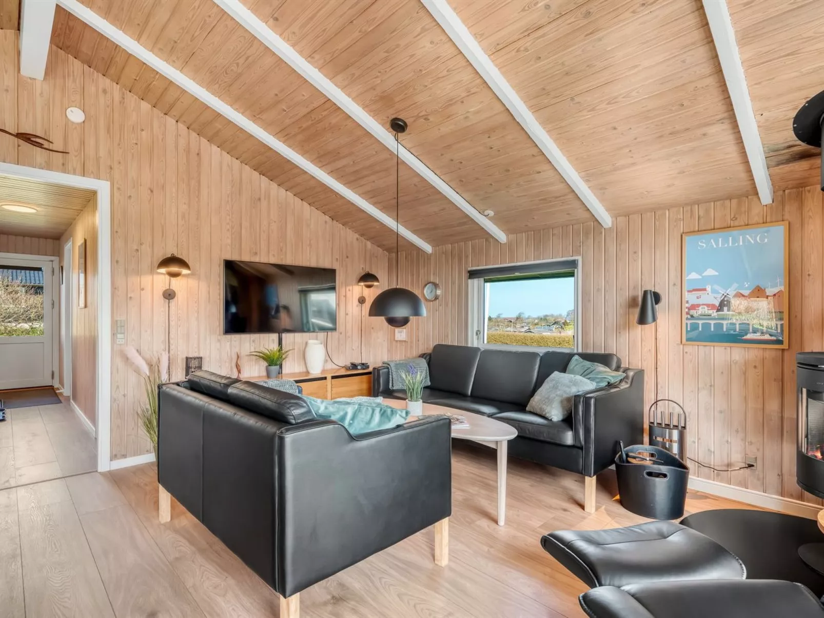 "Ofrath" - 350m to the fjord-Drinnen