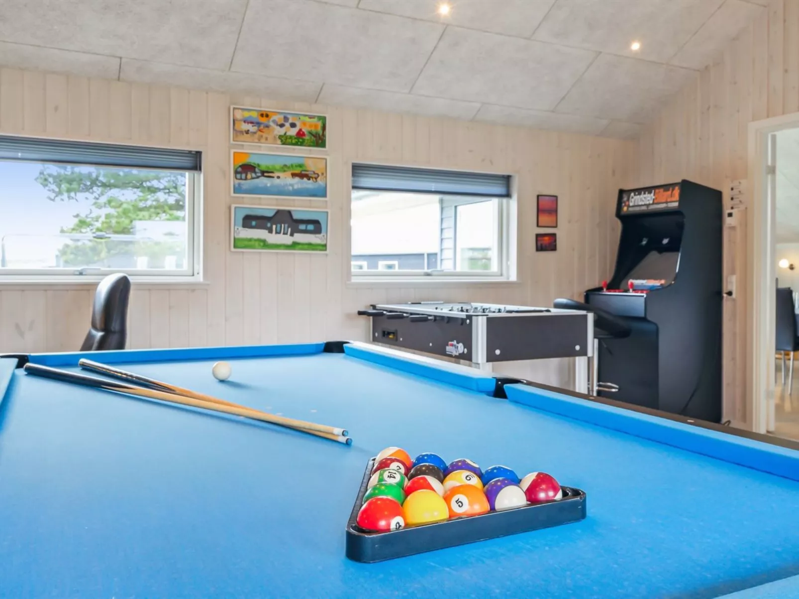 "Amai" - 4.5km from the sea-Inside