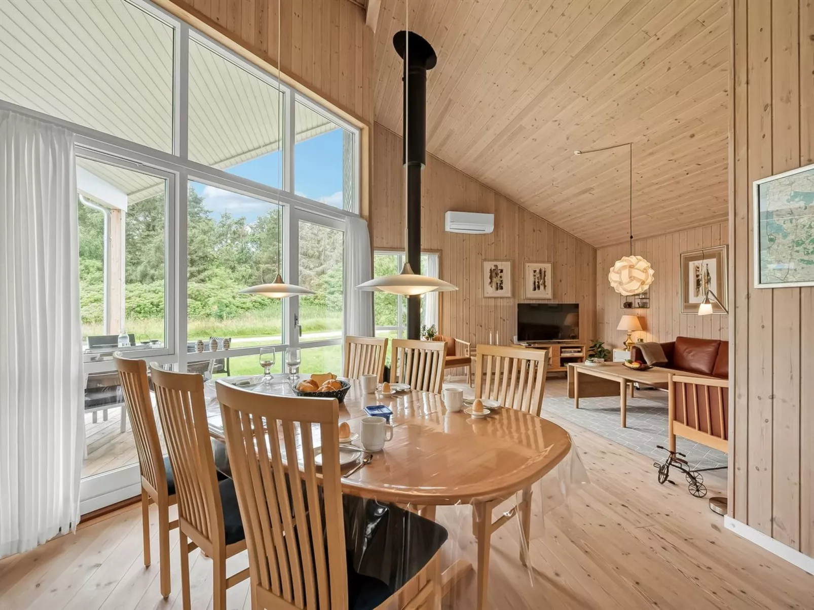 "Aurelie" -  from the sea-Inside