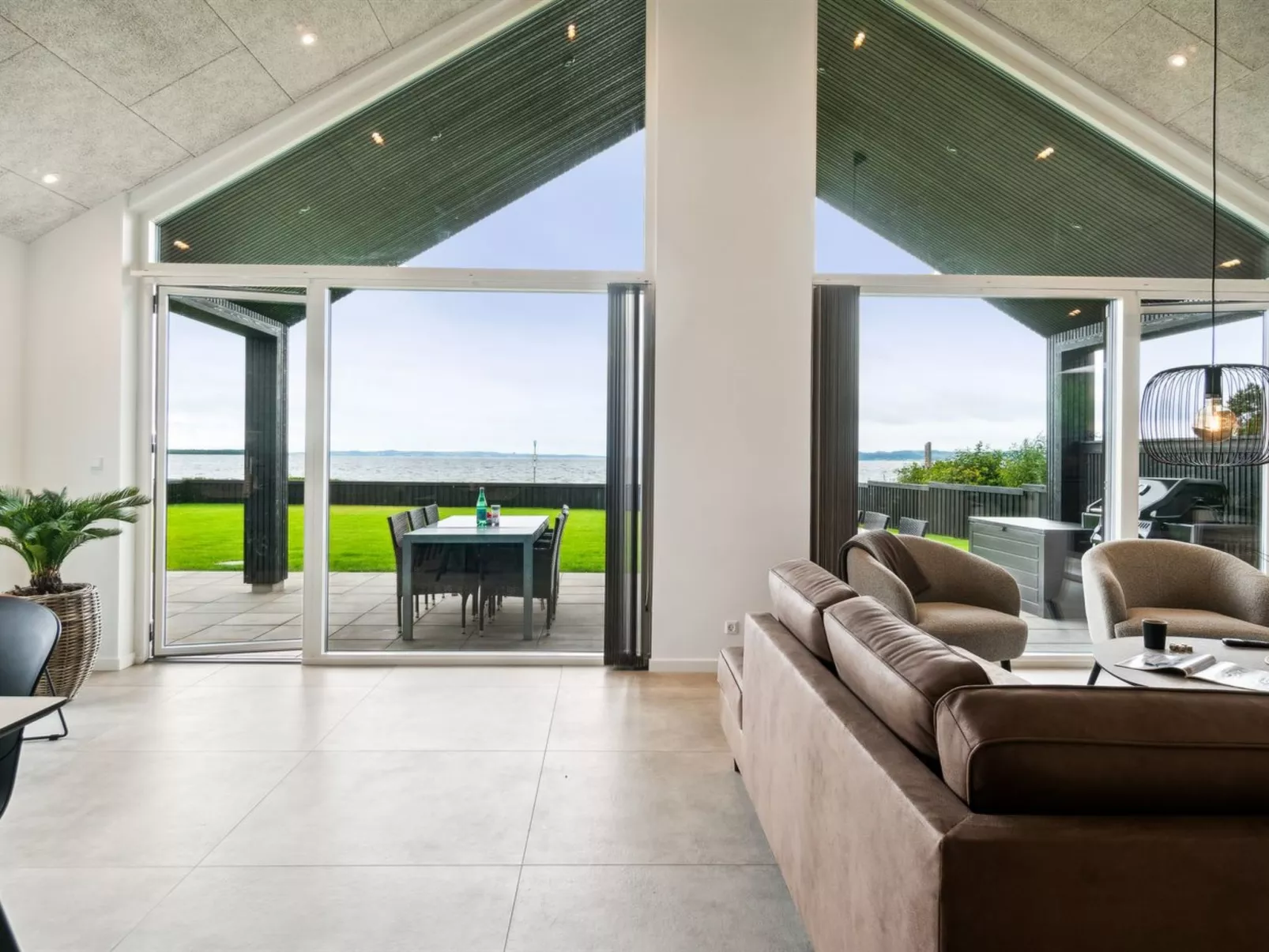 "Straale" - 50m from the sea-Inside