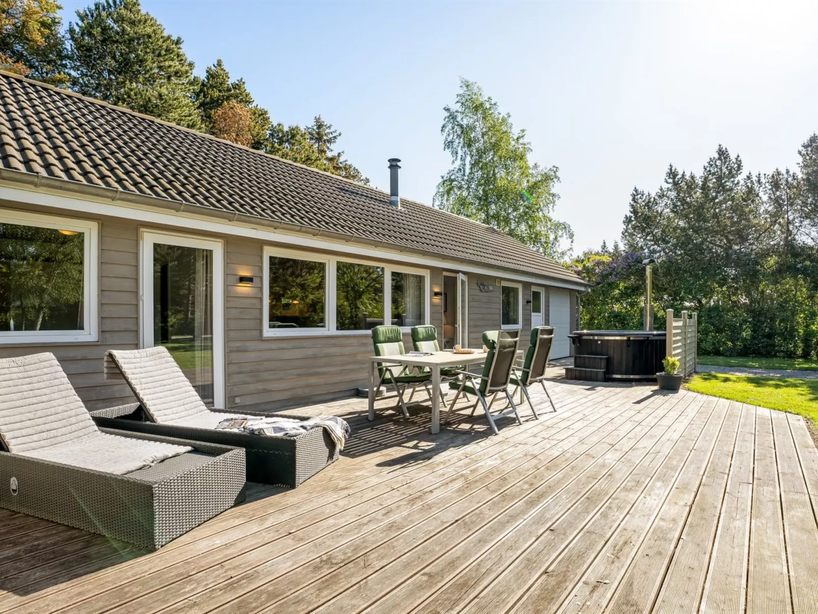 "Rohan" - 700m from the sea-Outside