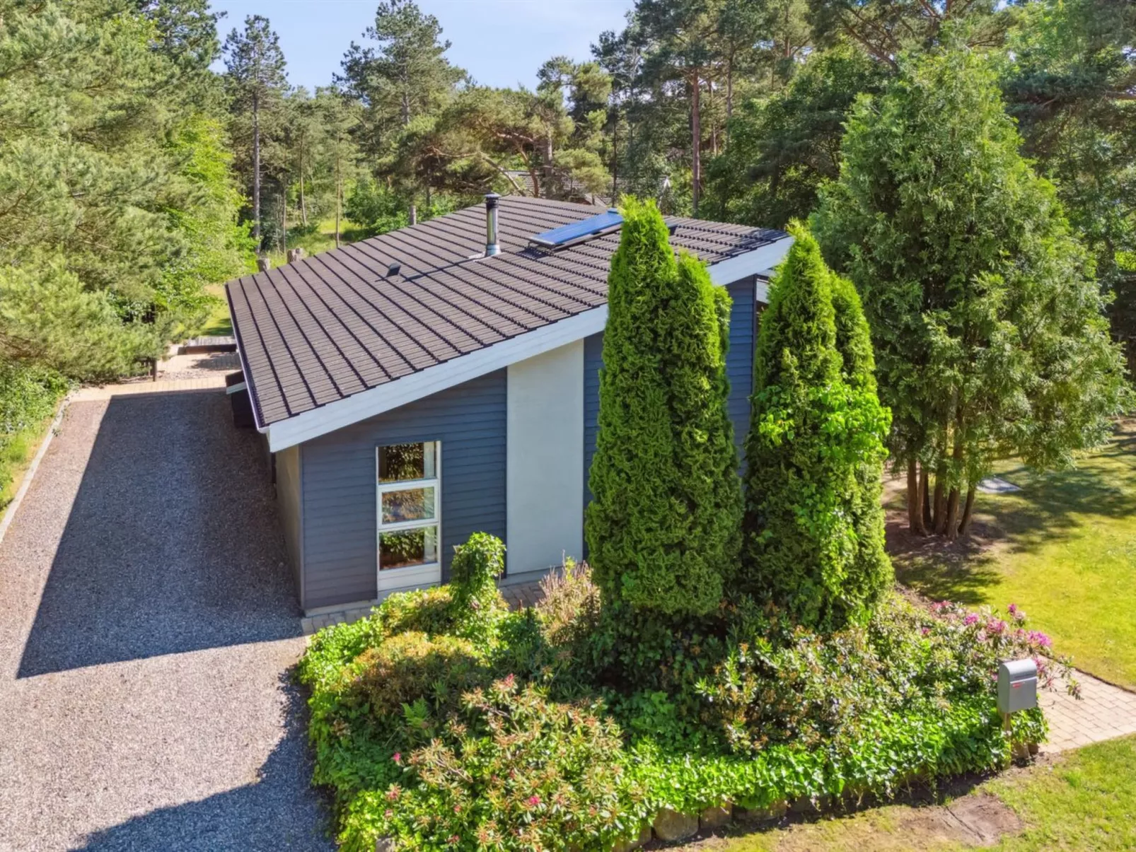 "Romil" - 2.1km from the sea-Outside