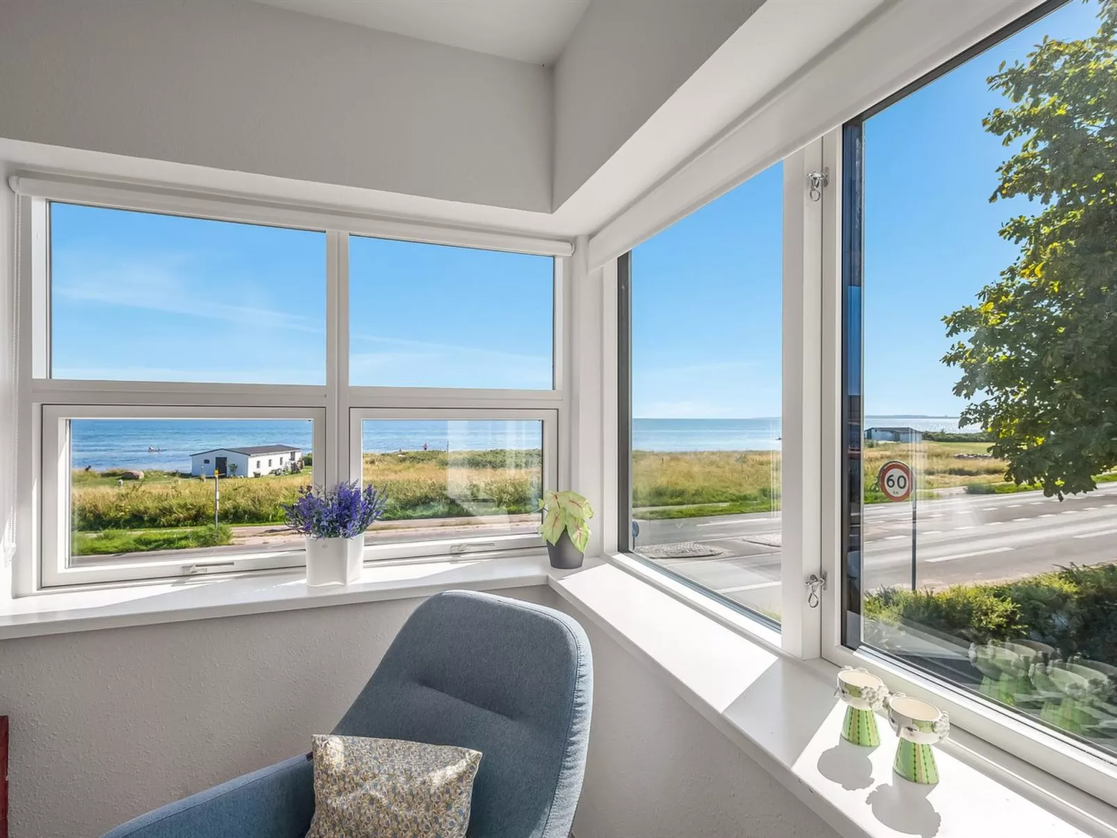 "Sira" - 25m from the sea-Outside