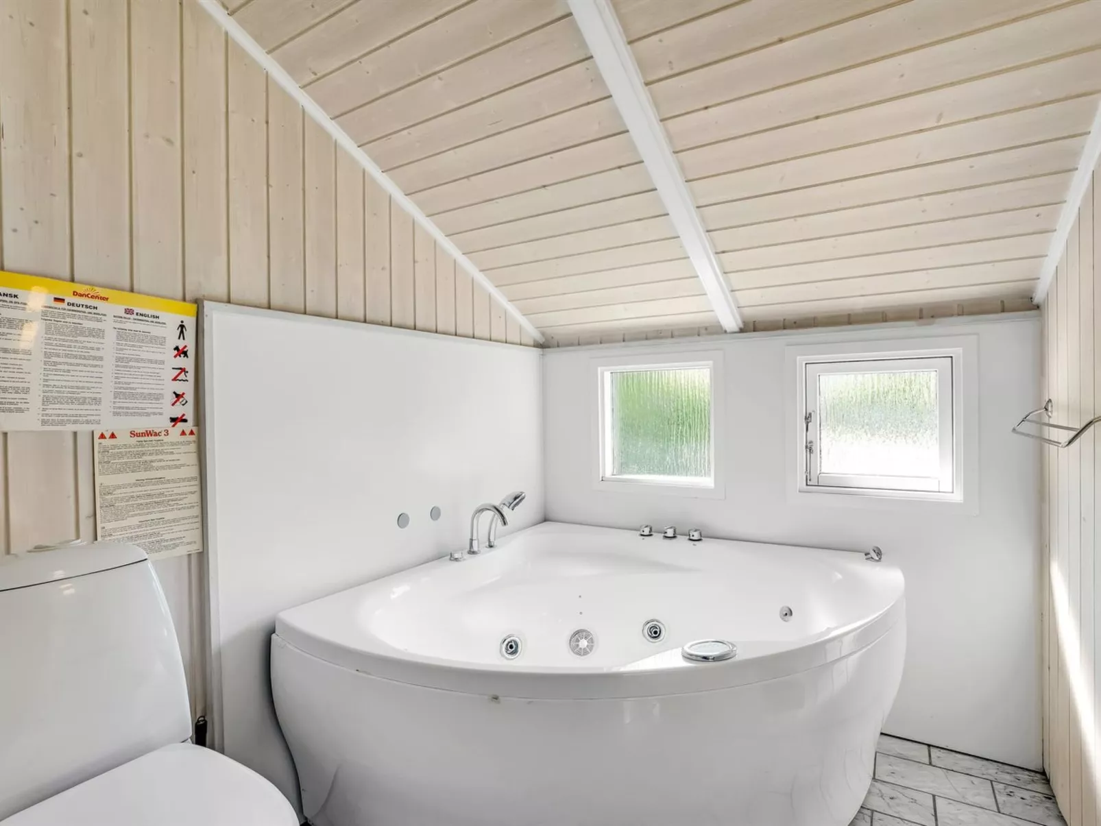 "Guja" - 250m from the sea-Dedans