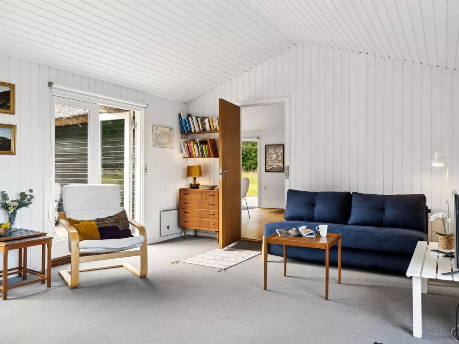 "Emeli" - 100m from the sea-Dedans