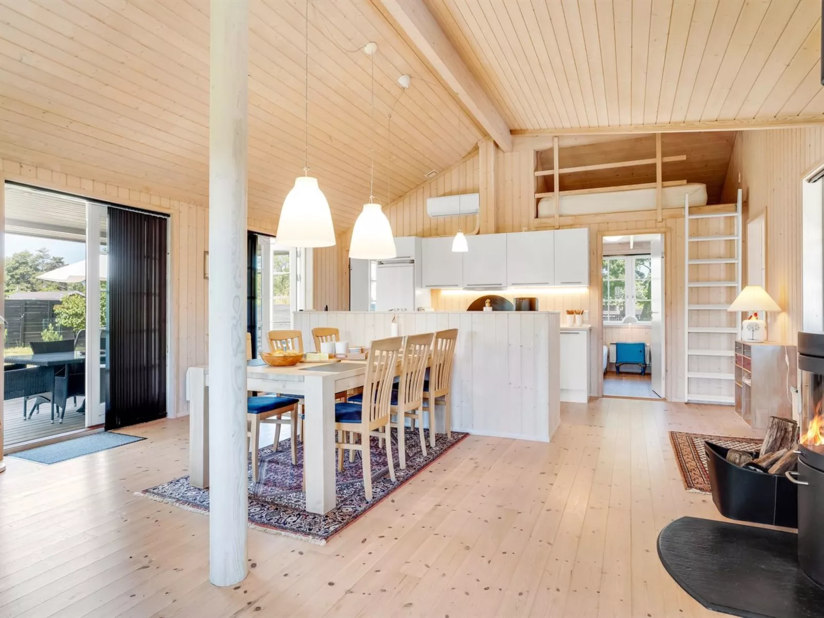 "Felicia" - 350m from the sea-Inside