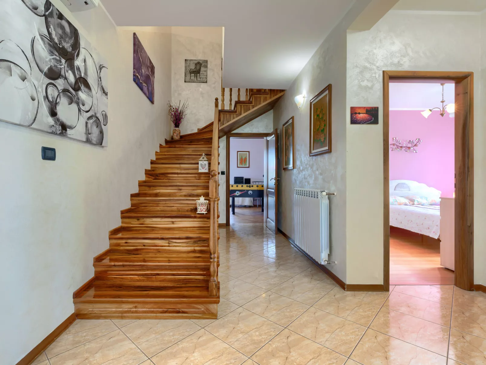 Villa Helena-Inside