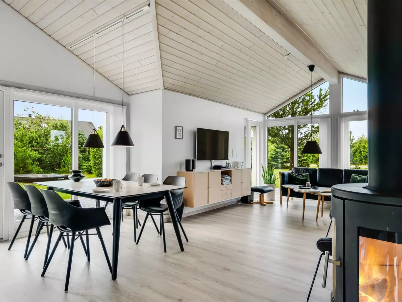 "Lissi" - 3.5km from the sea-Inside