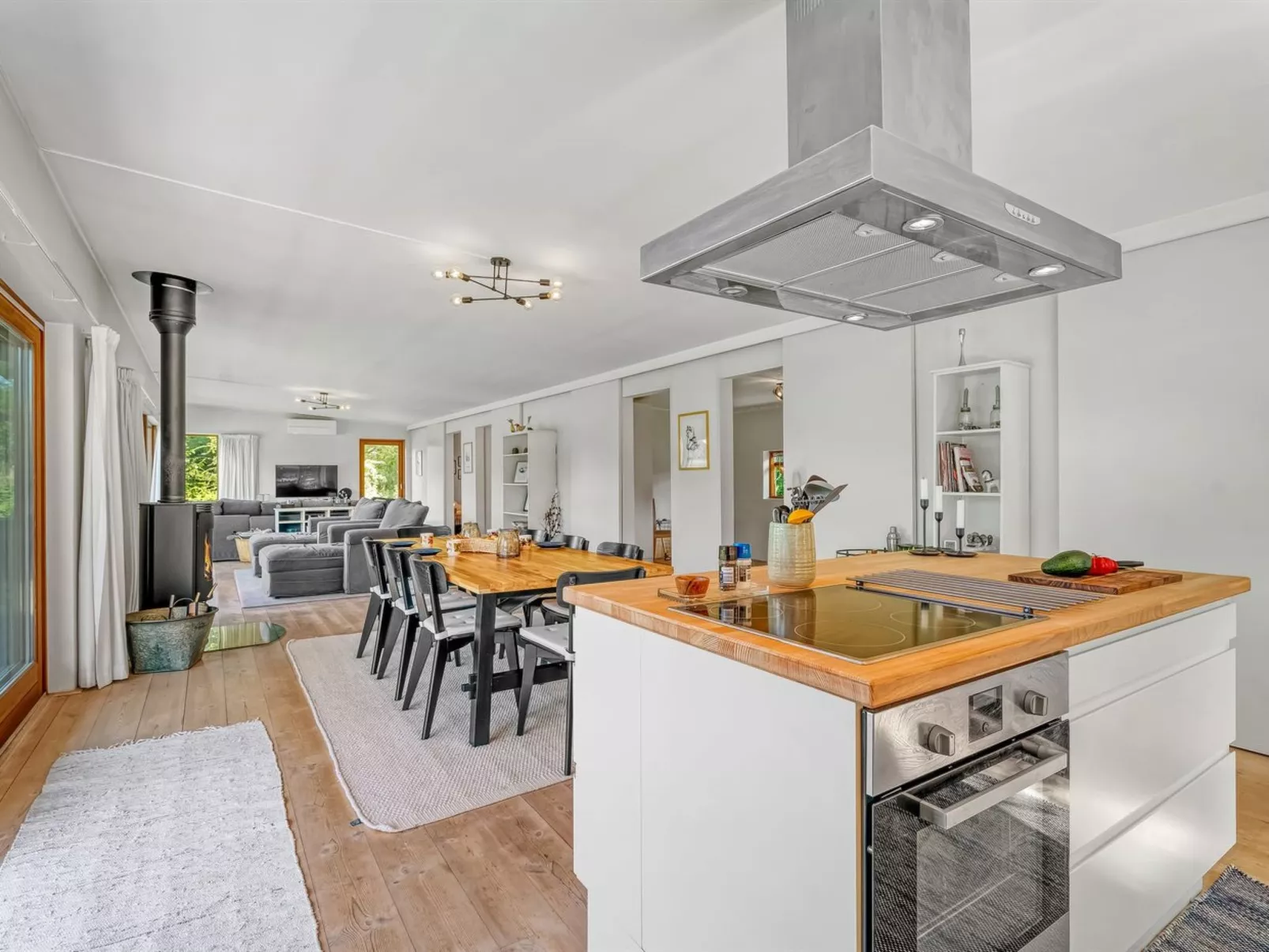 "Nielsigne" - 1.3km from the sea-Drinnen