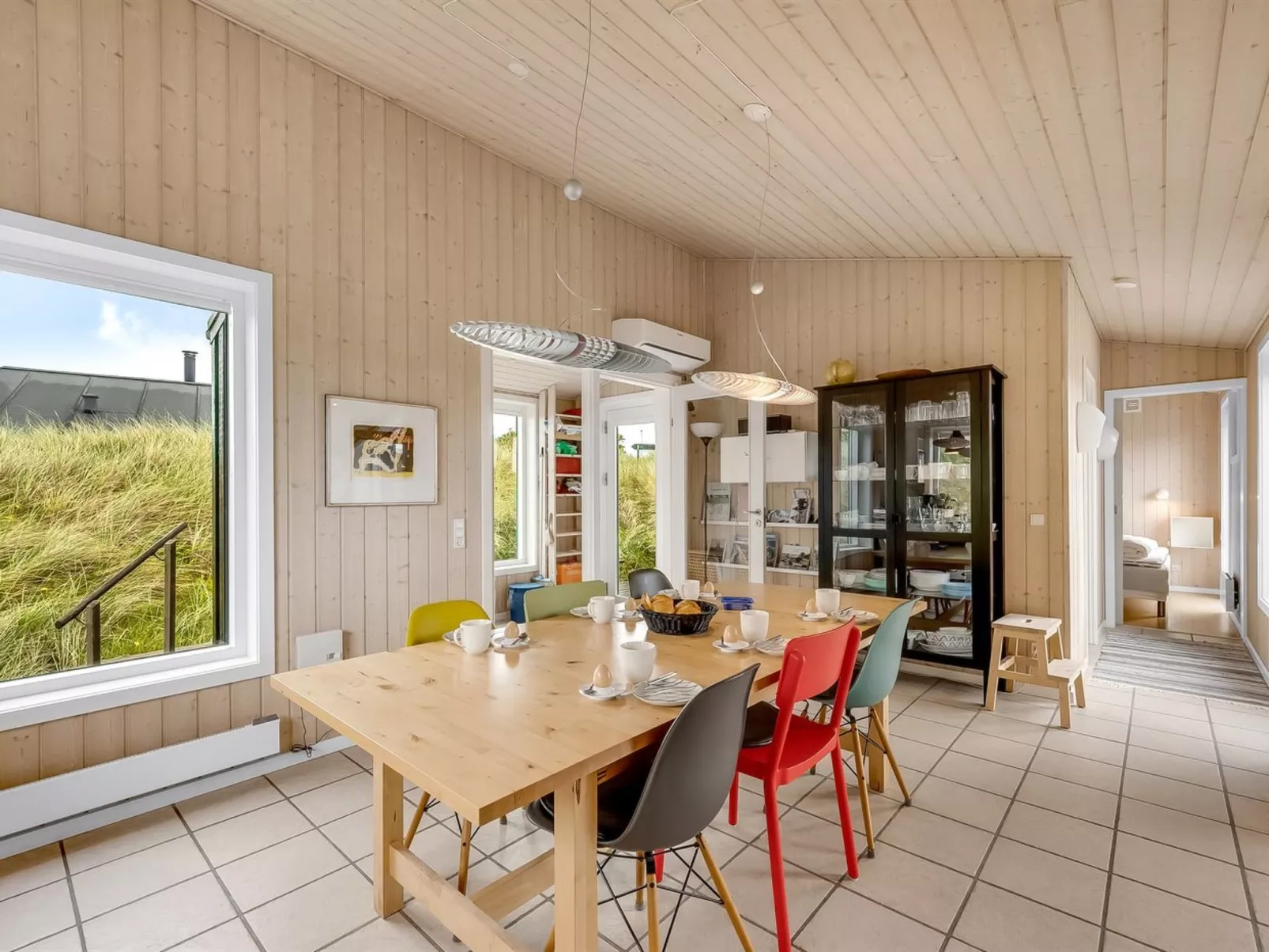 "Paaske" -  from the sea-Dedans