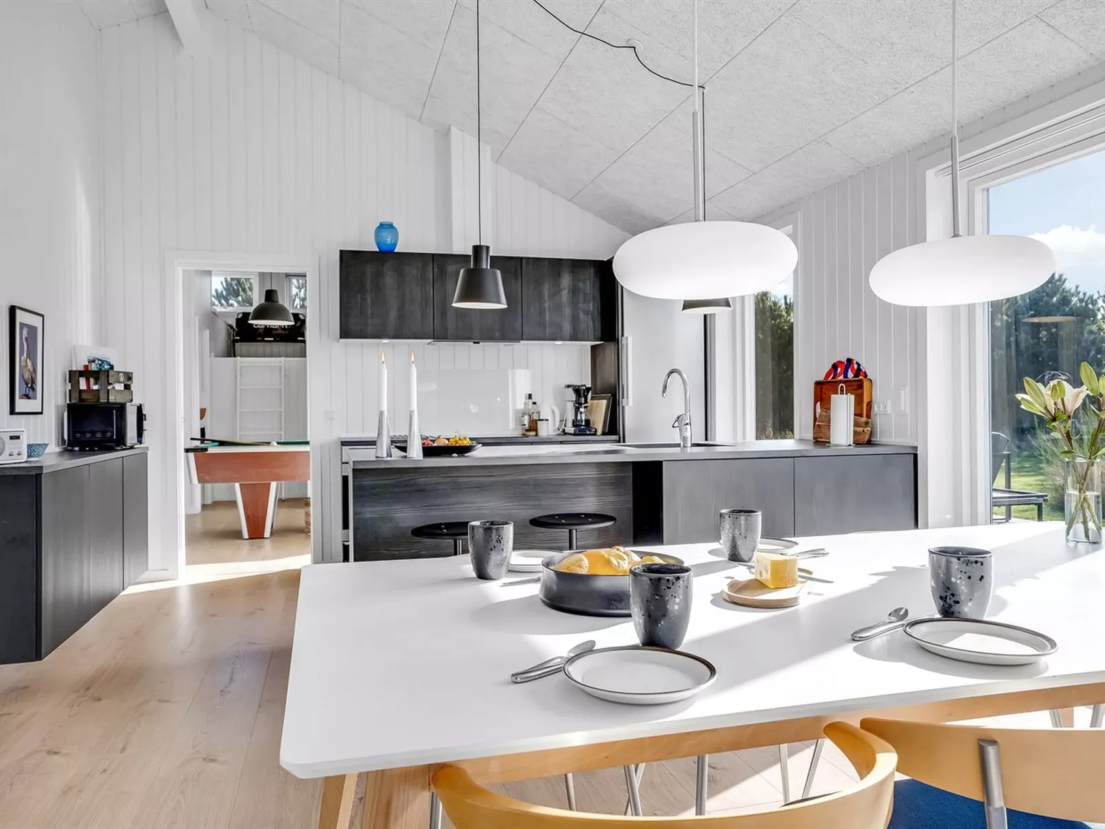 "Jale" - 900m from the sea-Drinnen