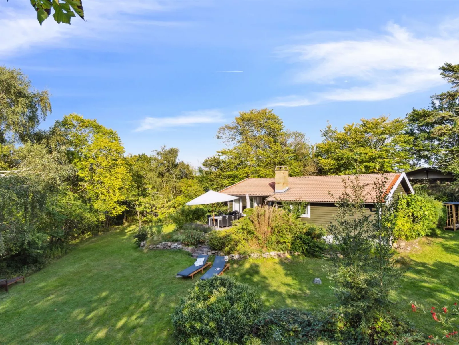 "Awenita" - 250m from the sea-Outside