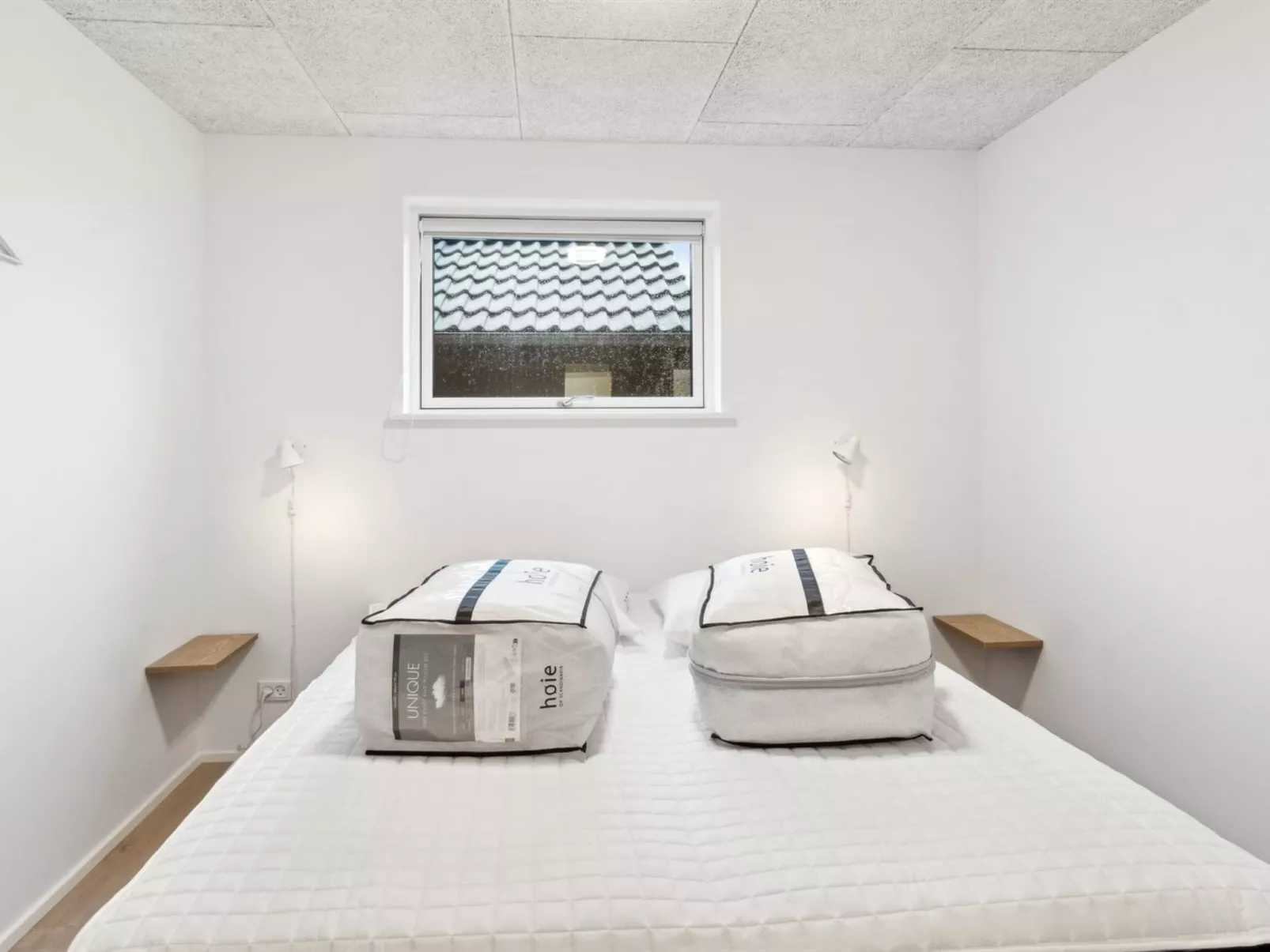 "Christian" - 600m from the sea-Inside