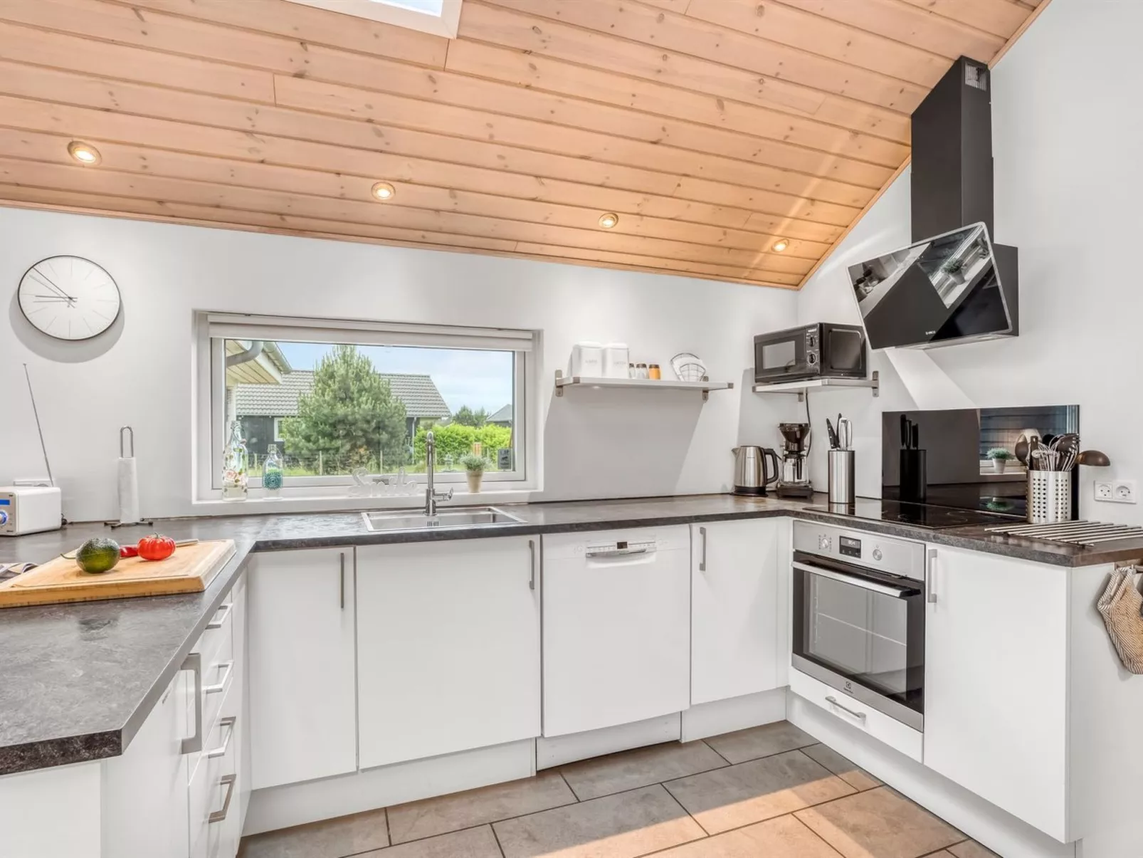 "Imke" - 1km from the sea-Inside