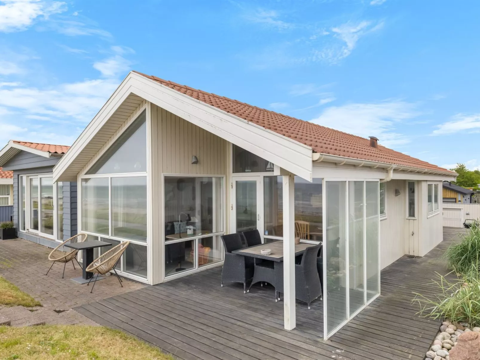 "Aswith" - 5m from the sea-Dehors