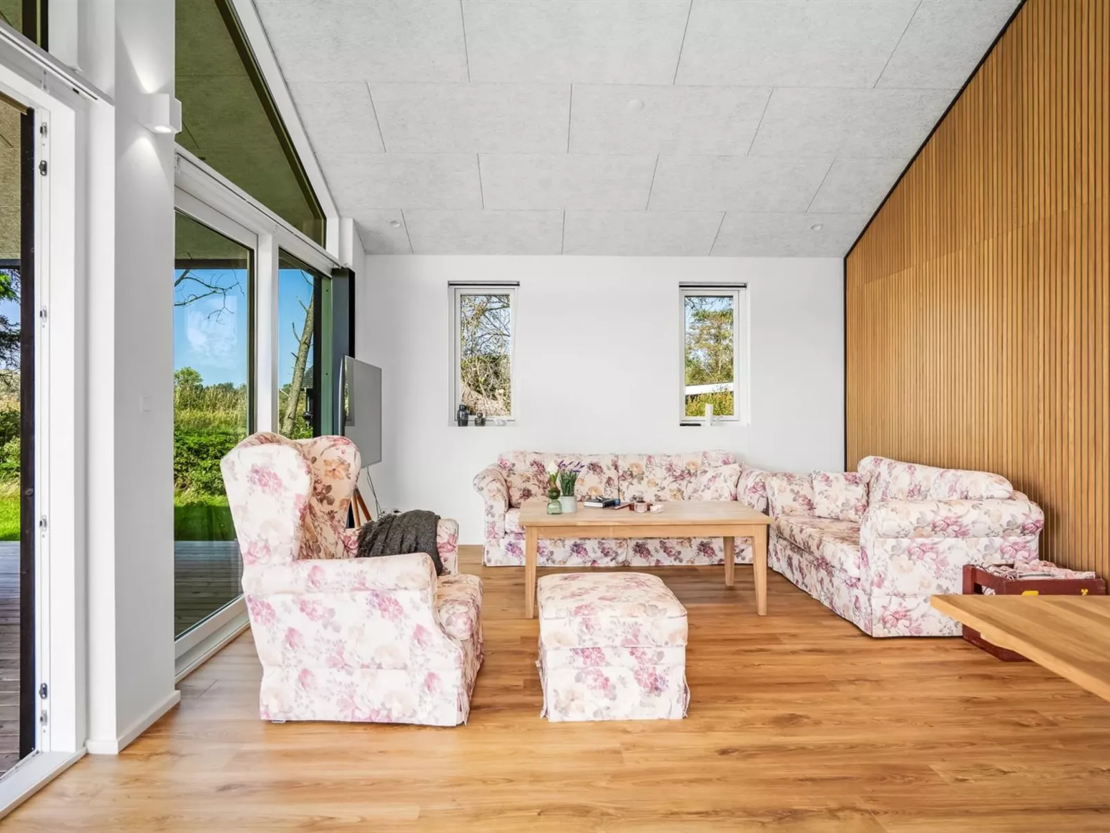 "Hildegardt" - 150m from the sea-Inside