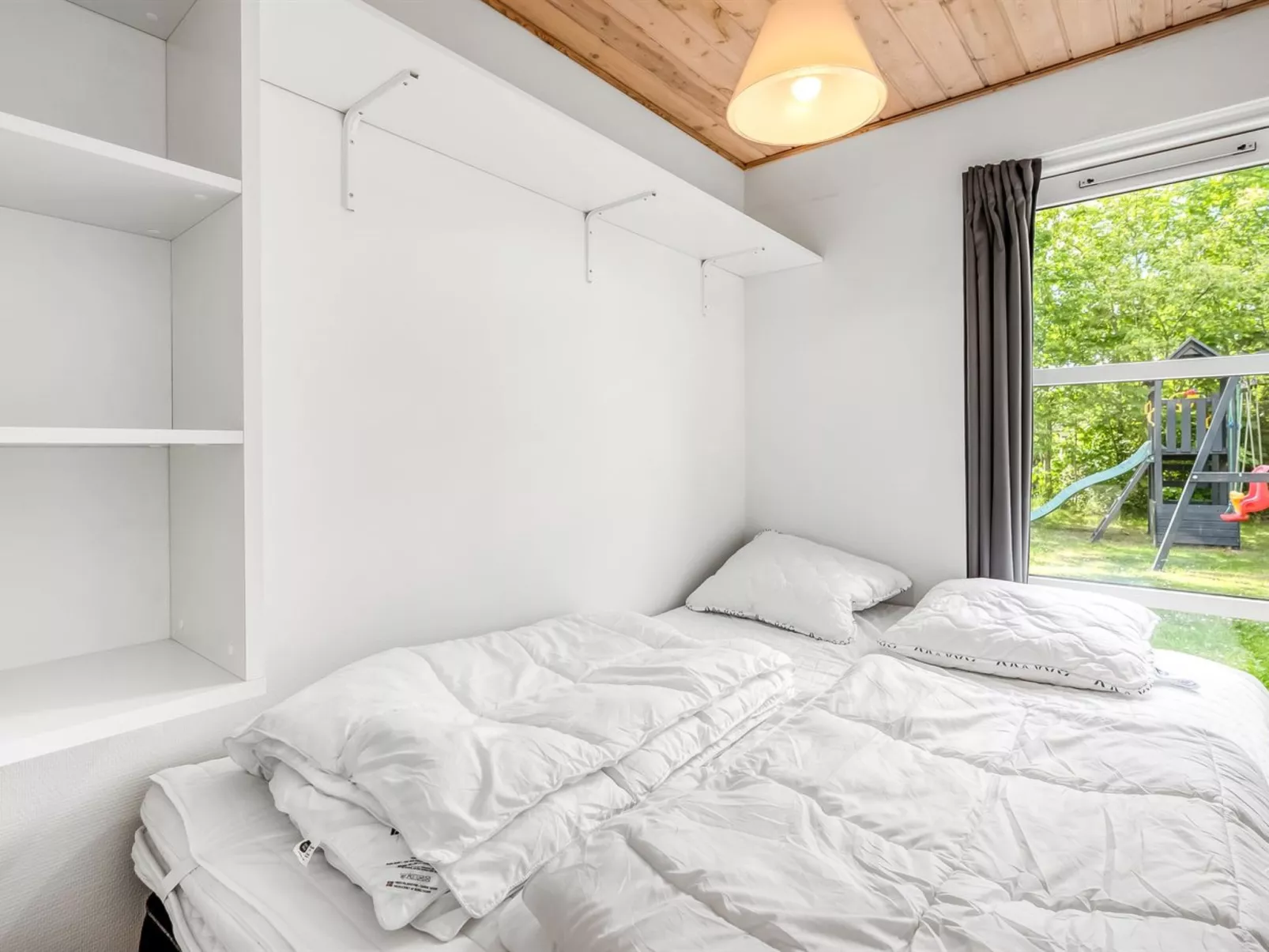 "Hellin" - 175m from the sea-Inside