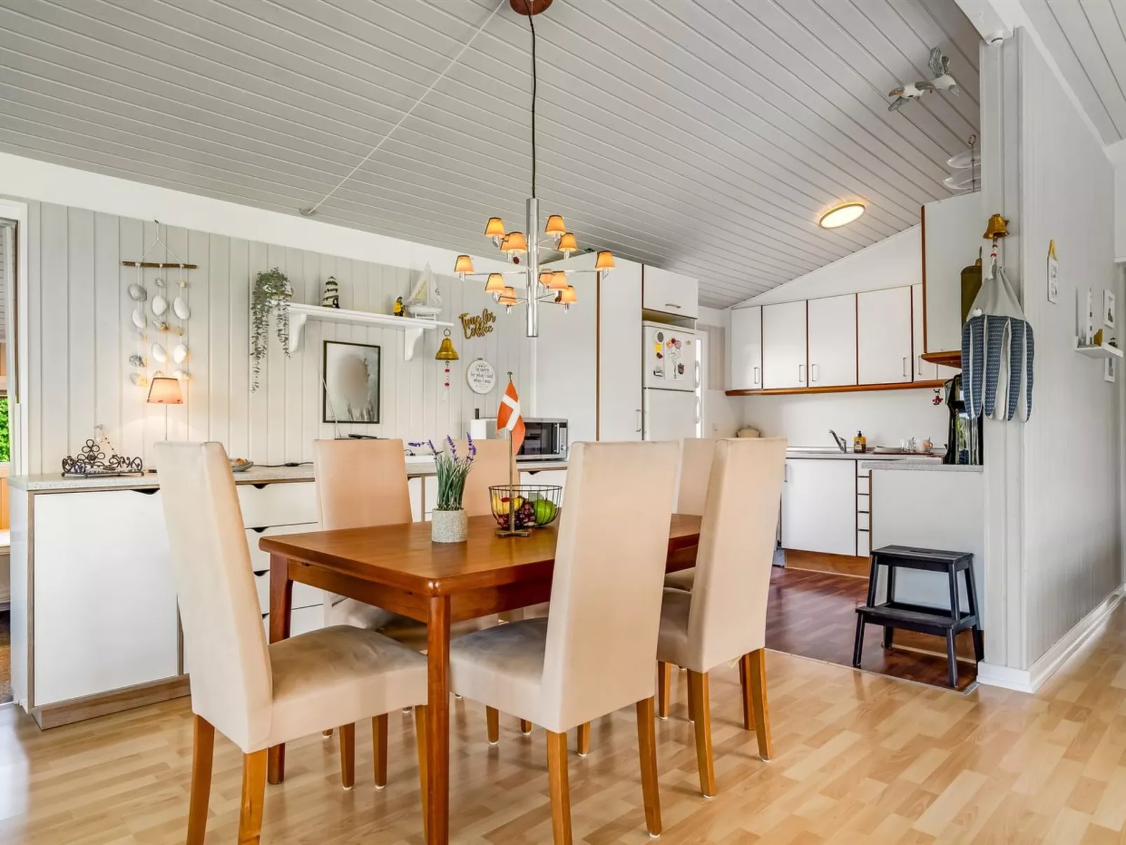 "Galmand" -  from the sea-Dedans