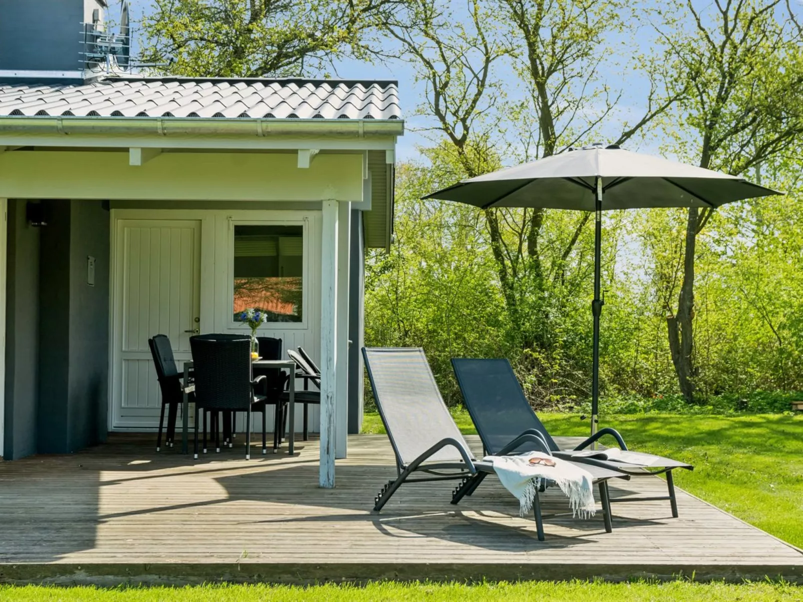 "Gren" - 580m from the sea-Outside