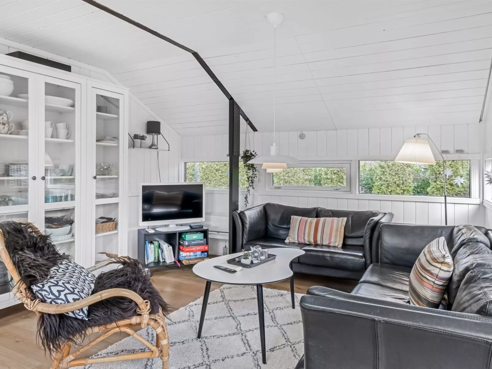 "Reino" - 30km from the sea-Drinnen