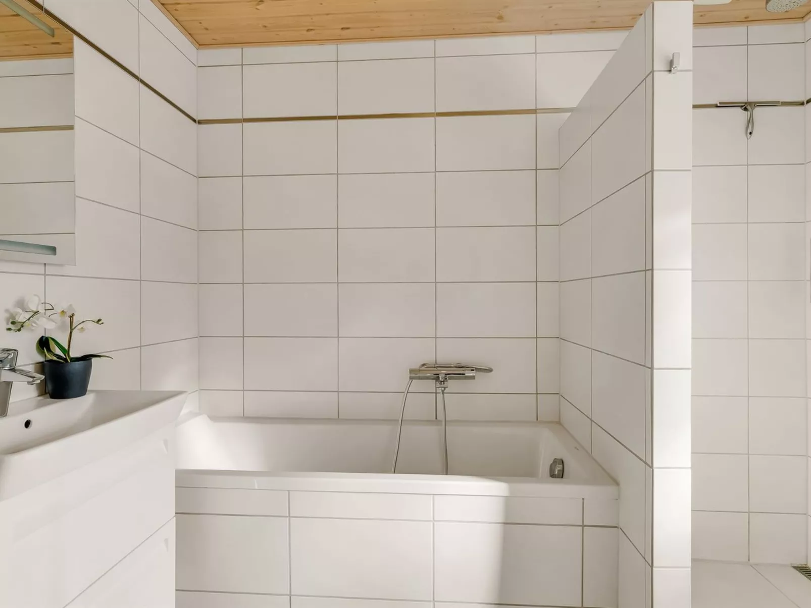 "Toska" - 3km from the sea-Inside