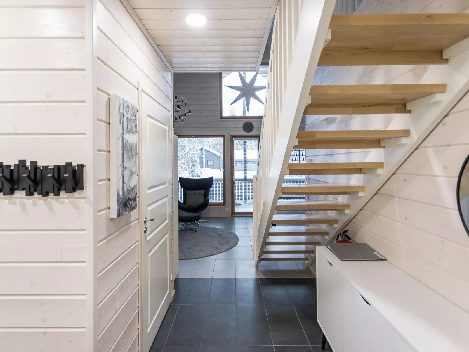 Kuuraparta a-Drinnen