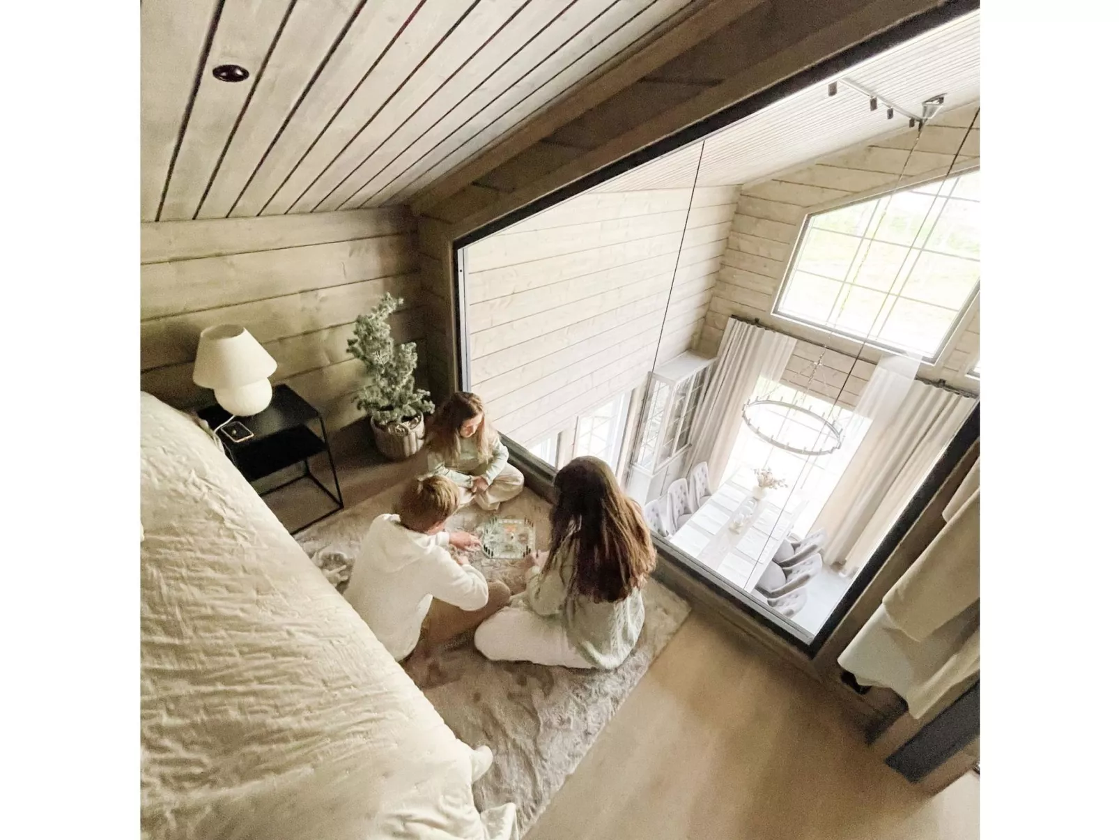 Willa levi west b-Dedans