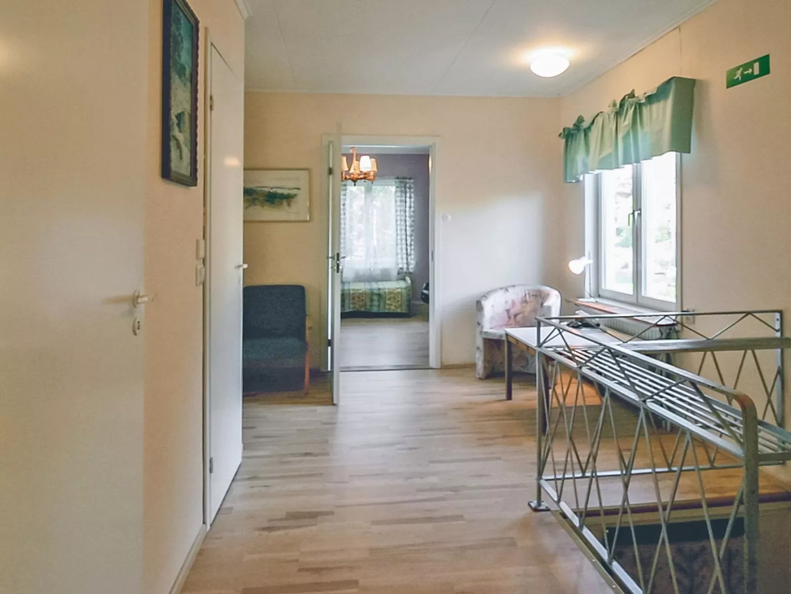 Lövgårdenin lohimaja-Inside