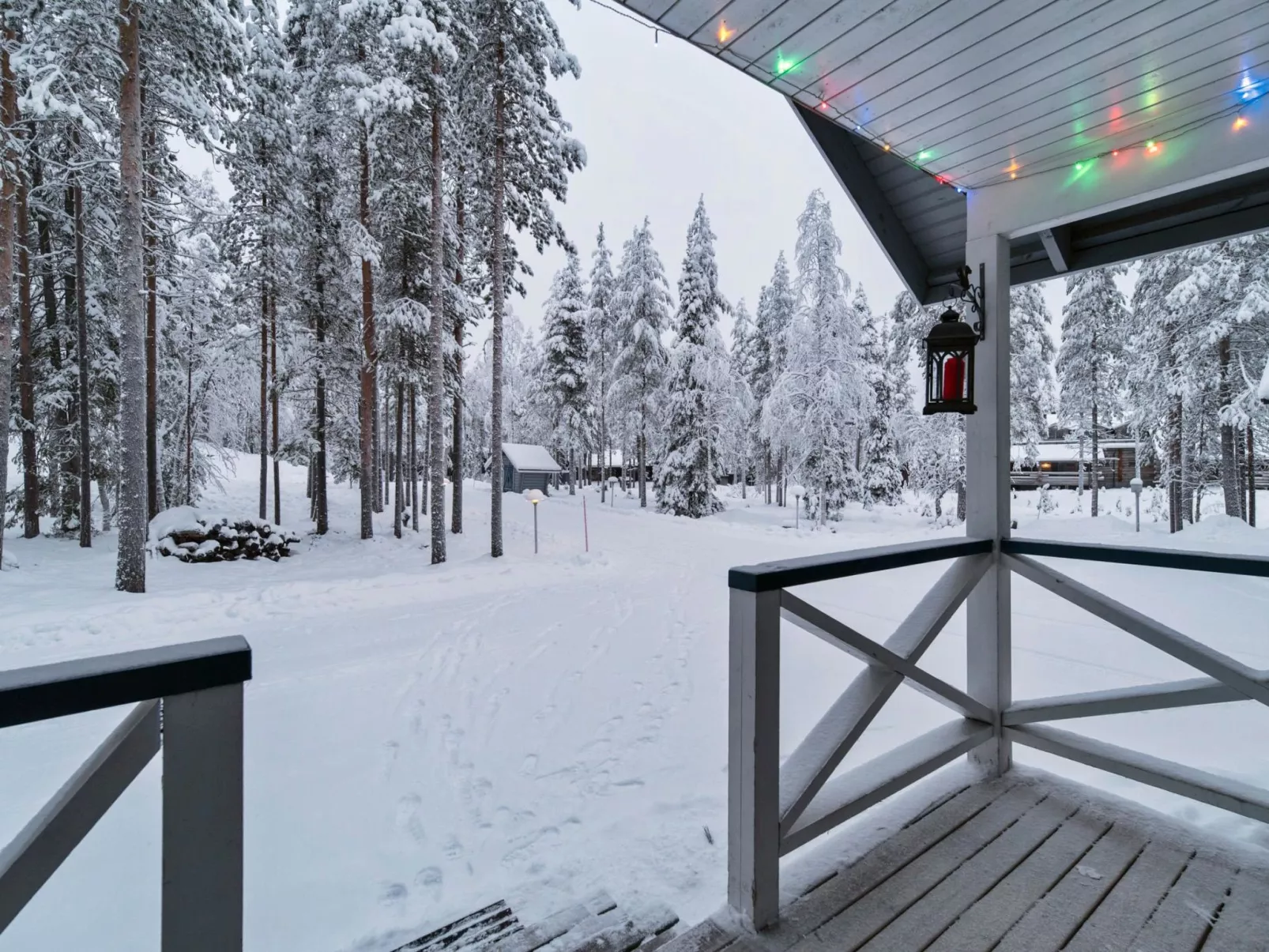 Ylläshuili 2-Drinnen