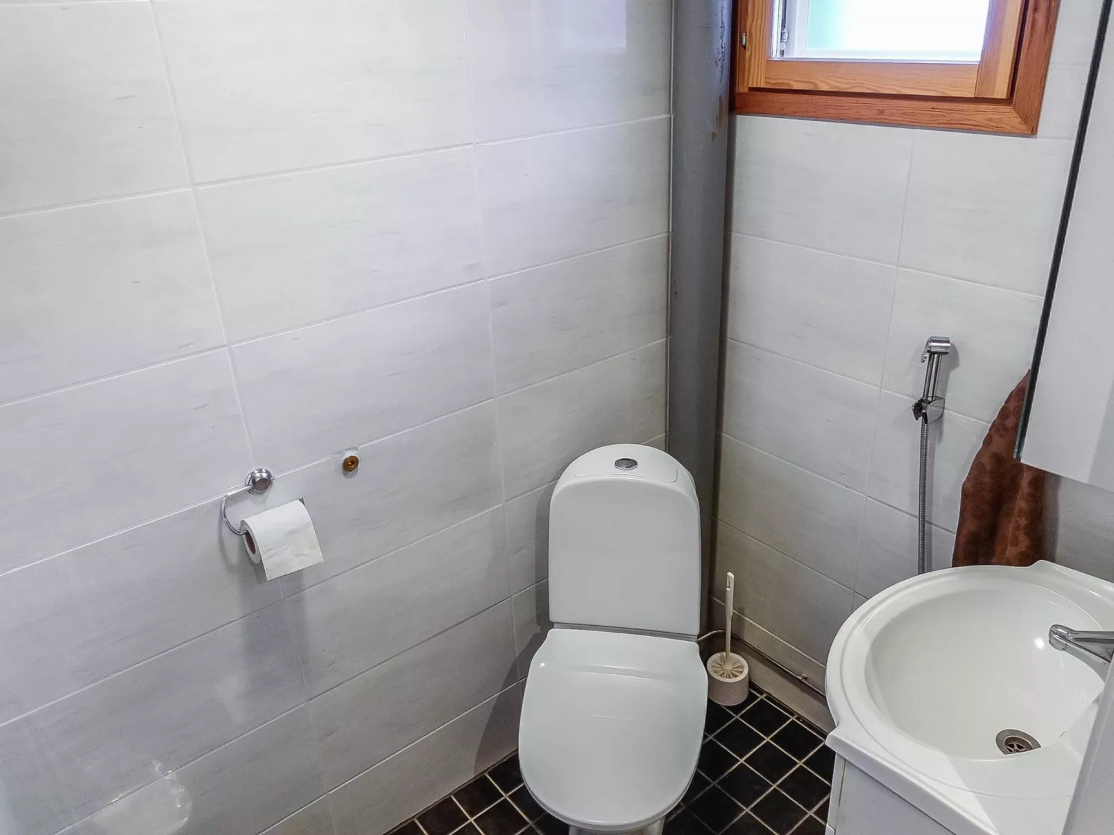 Ylikyrön mökki-Inside