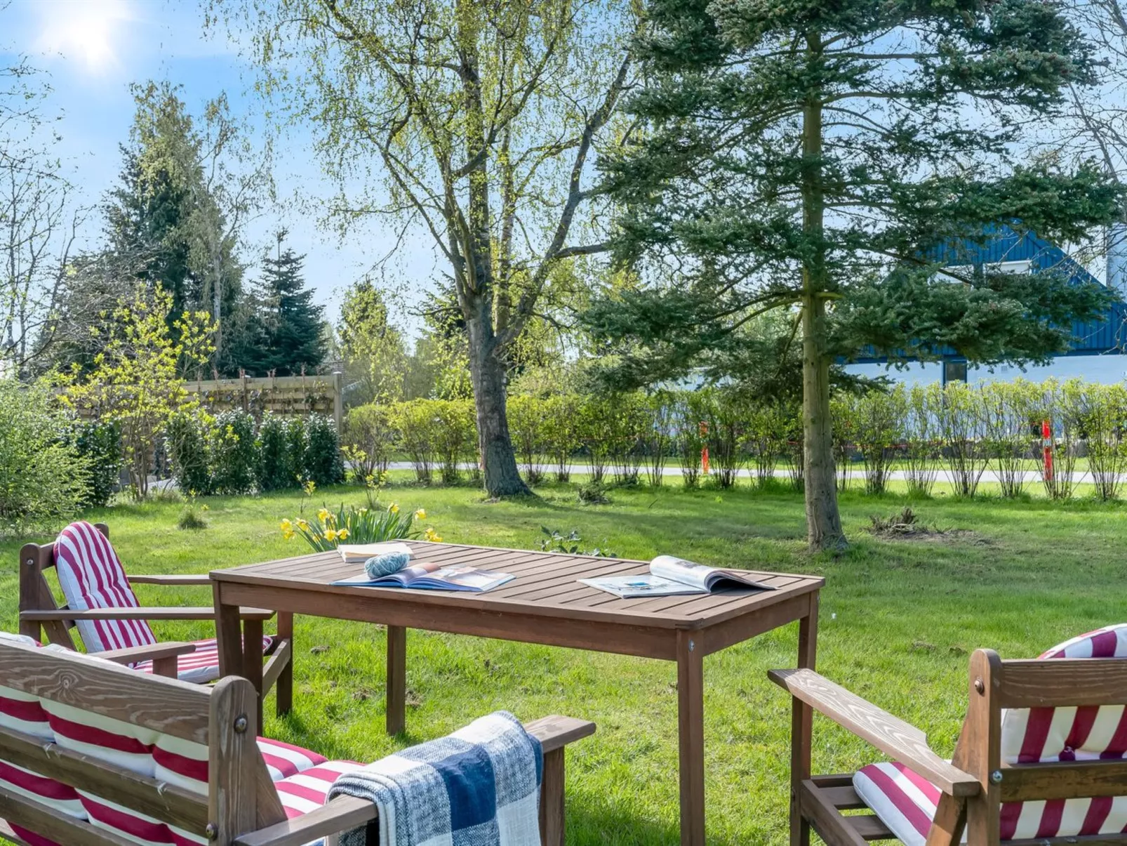 "Hane" - 750m from the sea-Outside