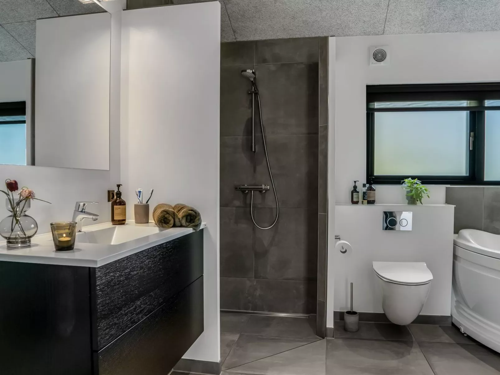 "Eriksine" - 750m from the sea-Dedans