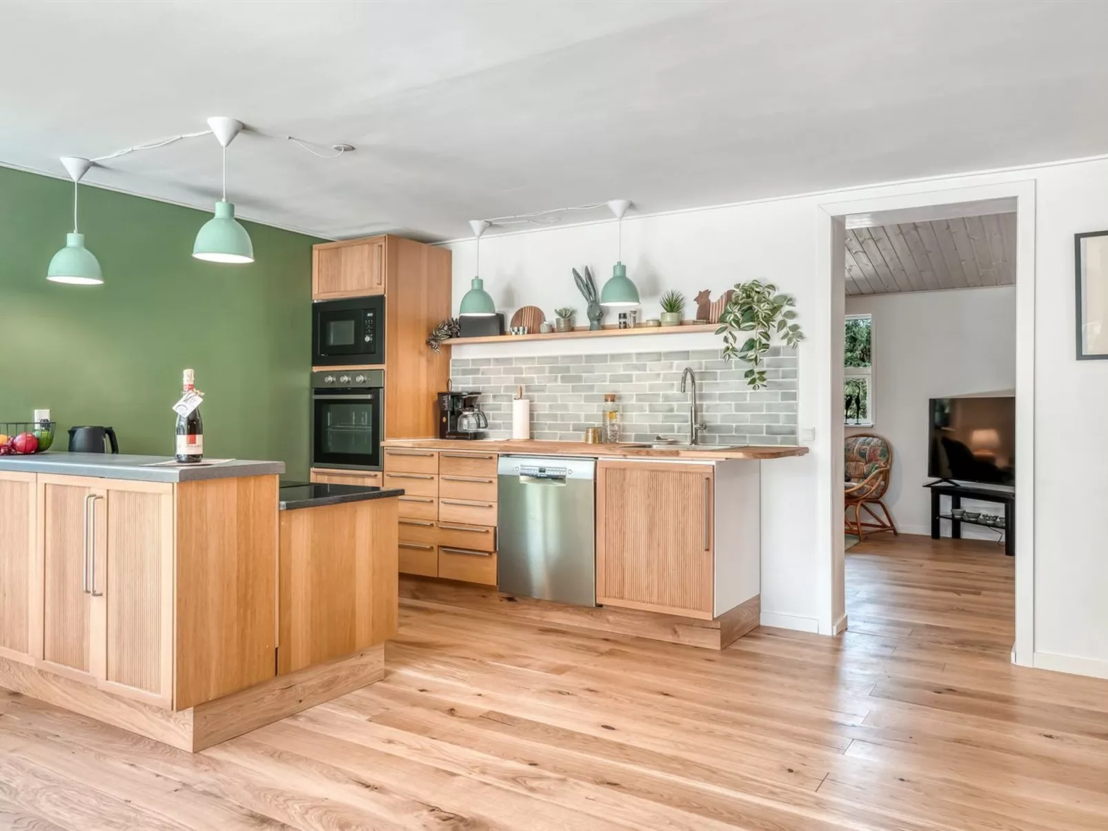 "Riitta" -  from the sea-Dedans