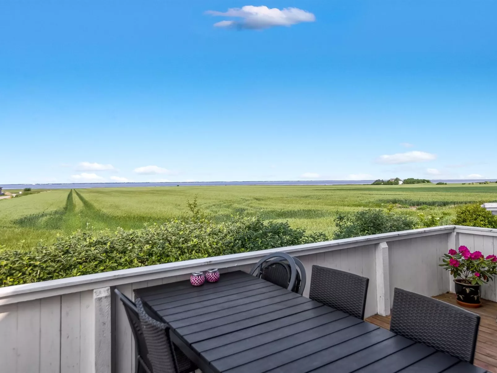 "Freja" - 12km from the sea-Draußen