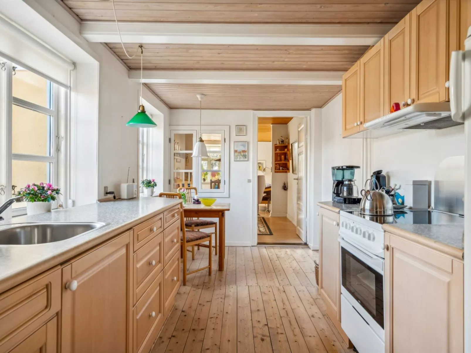 "Helemine" - 900m from the sea-Inside