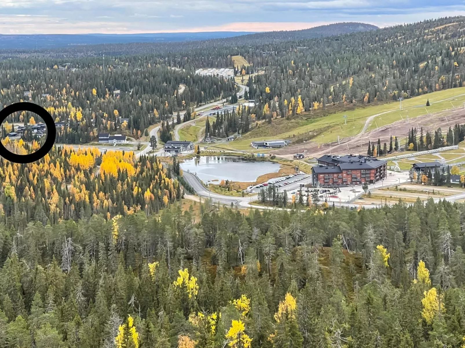 Vuosselinkulma 4-Dedans