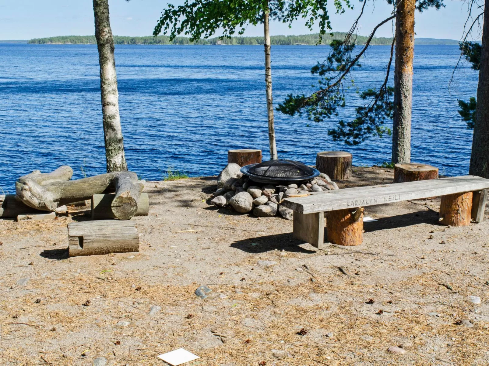 Karjalan heili 7-Drinnen