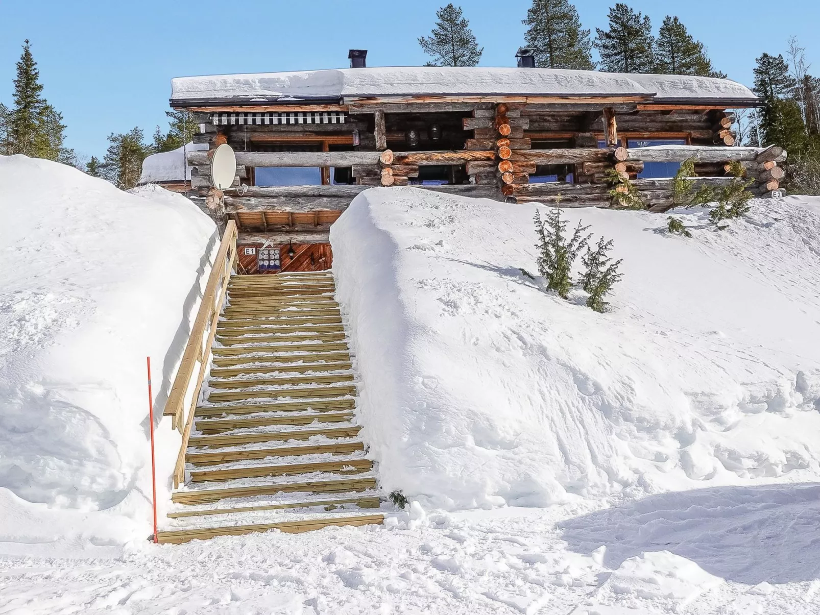 Sallanhelmi e2-Drinnen