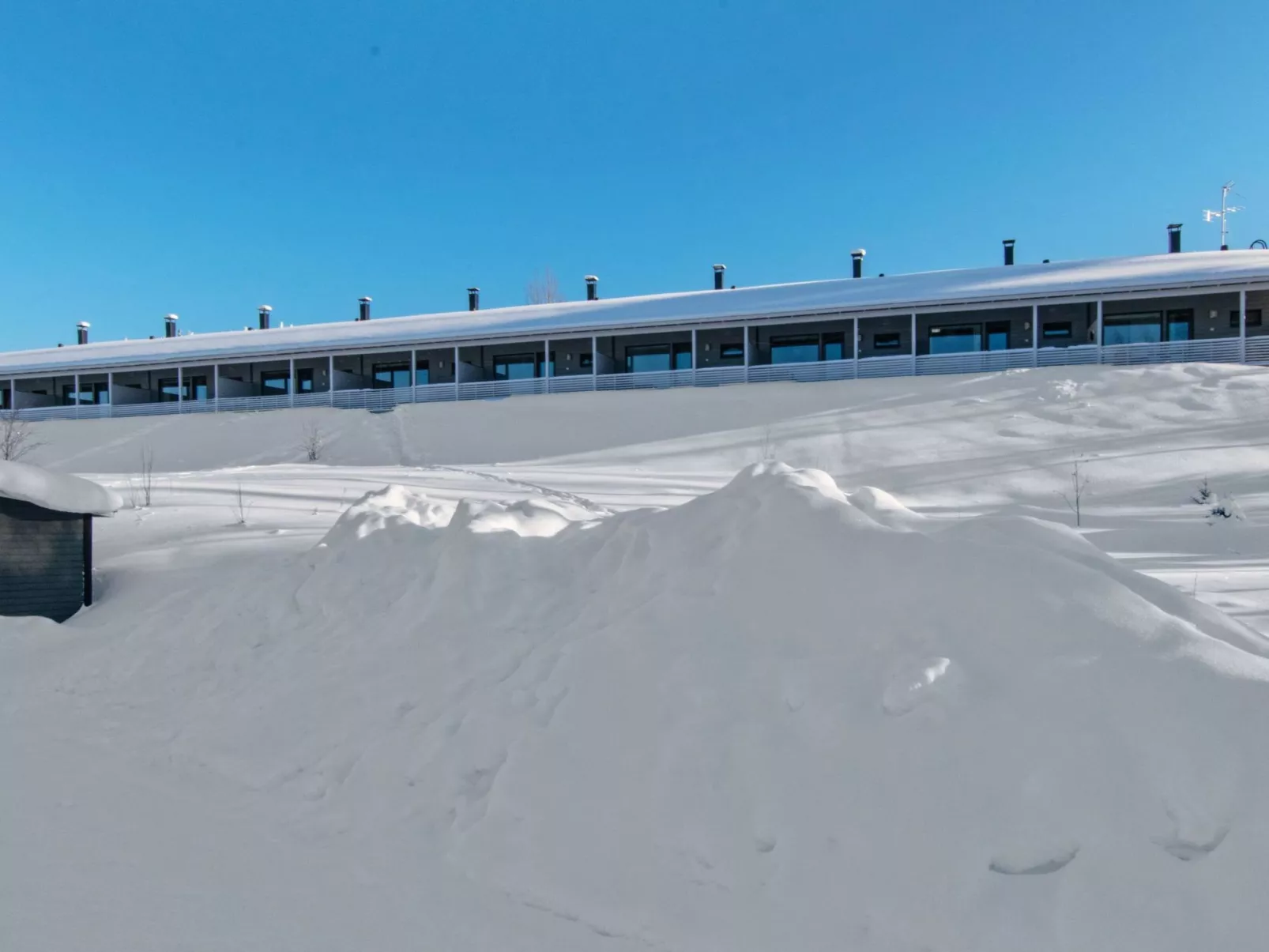 Skivillas 78 ukkohalla (7)-Drinnen