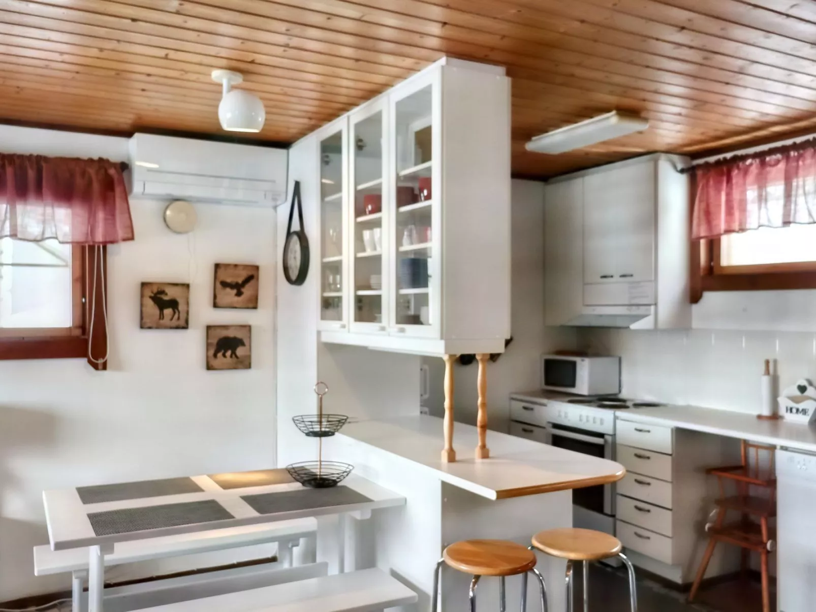 Pieni kiiruna-Inside